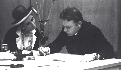 Richard Burton and Elizabeth Taylor by Michael Peto, copyright University of Dundee Archive Services